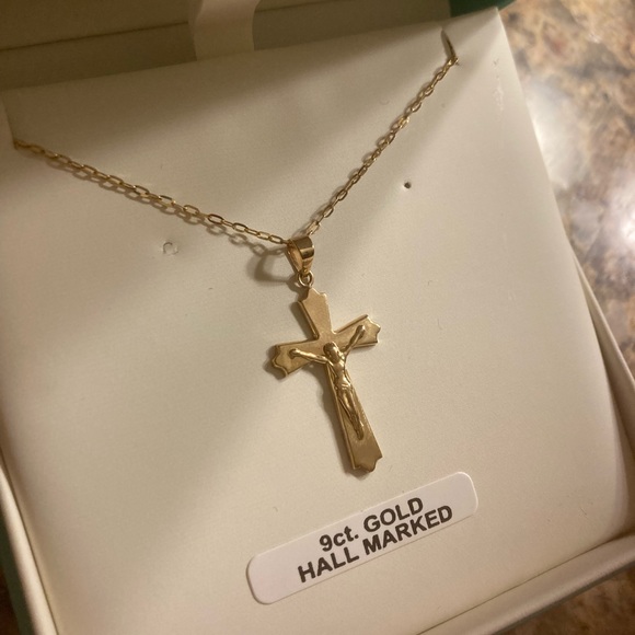 Necklace Gold crucifix - Picture 3 of 9